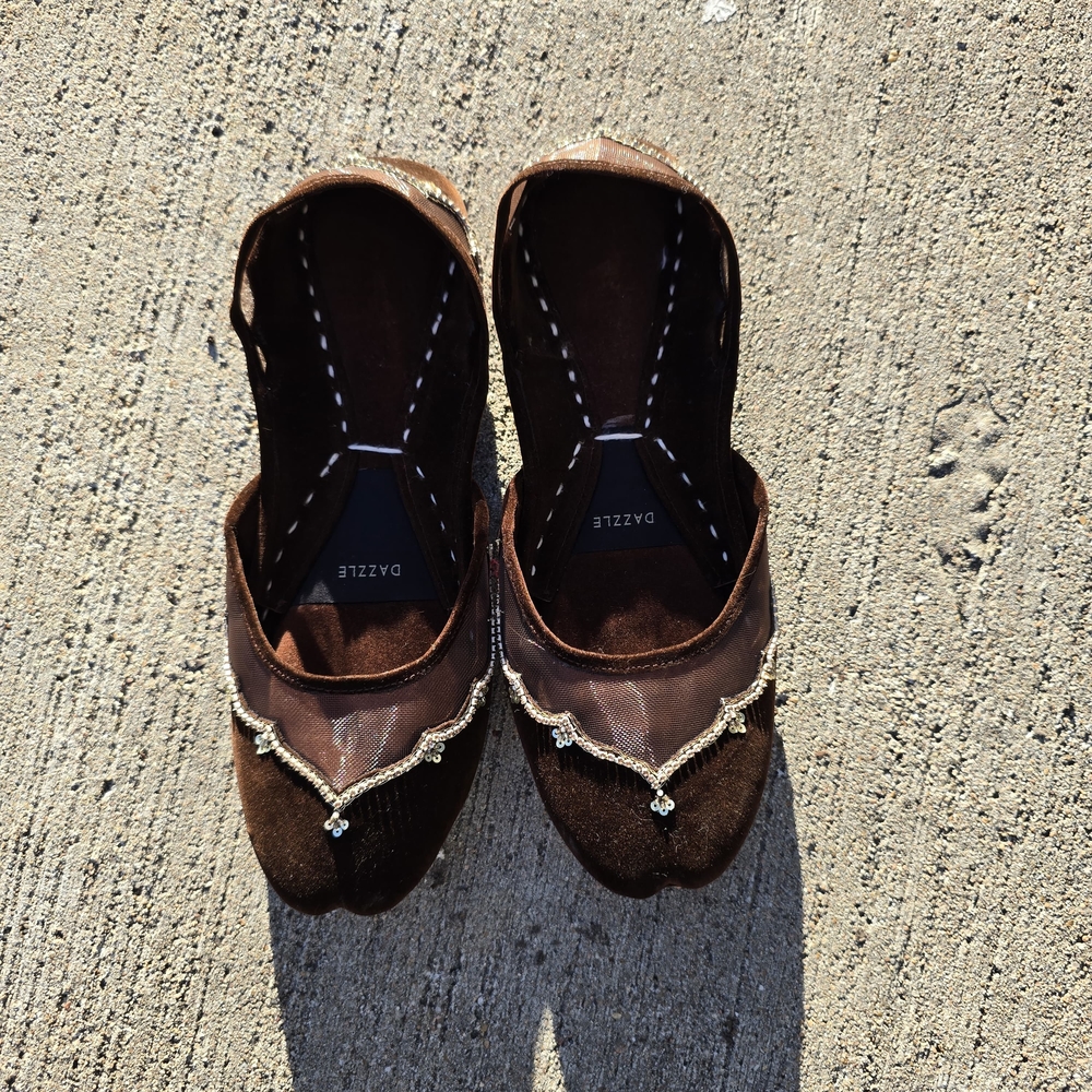 Women's Brown Flats